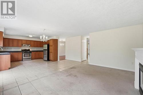 Kitchen & Family Room - 44 Prince William Way, Barrie, ON 