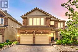 124 CULLODEN CRESCENT Ottawa, ON K2J 5Z9