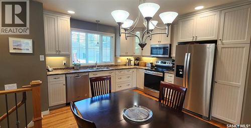 434 Ash Street E, Saskatoon, SK - Indoor