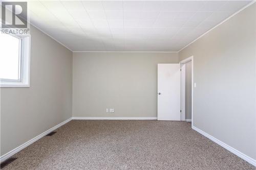 114 Edward Avenue, Coniston, ON - Indoor Photo Showing Other Room