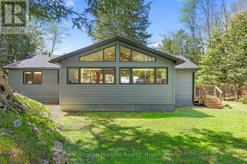1050 Fair-Lee Park Road, Muskoka Lakes (Medora), ON 
