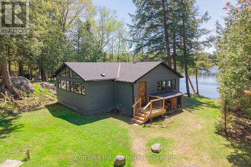 1050 Fair-Lee Park Road, Muskoka Lakes (Medora), ON 