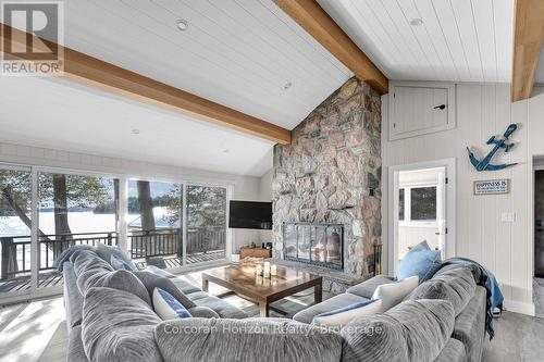 1050 Fair-Lee Park Road, Muskoka Lakes (Medora), ON 