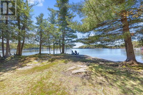 1054 Fair-Lee Park Road, Muskoka Lakes (Medora), ON 
