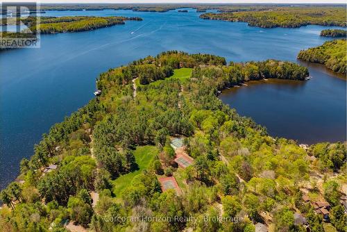 1054 Fair-Lee Park Road, Muskoka Lakes (Medora), ON 