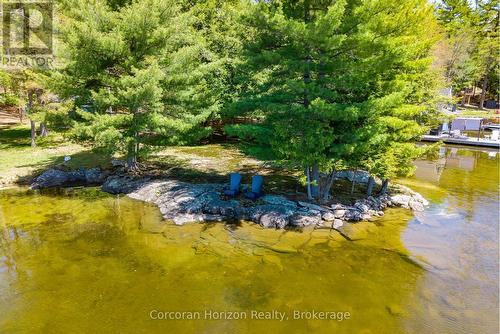 1054 Fair-Lee Park Road, Muskoka Lakes (Medora), ON 