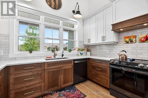 14 Thimbleweed Drive, Bluewater (Bayfield), ON - Indoor Photo Showing Kitchen