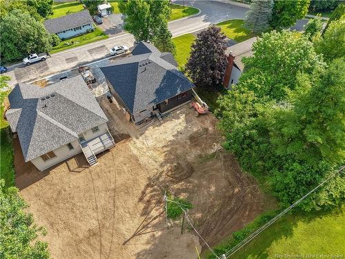 16 Mayflower St, Fredericton, NB 