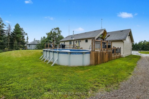 17 Deaken Drive, East Luther Grand Valley, ON - Outdoor With Above Ground Pool With Backyard With Exterior
