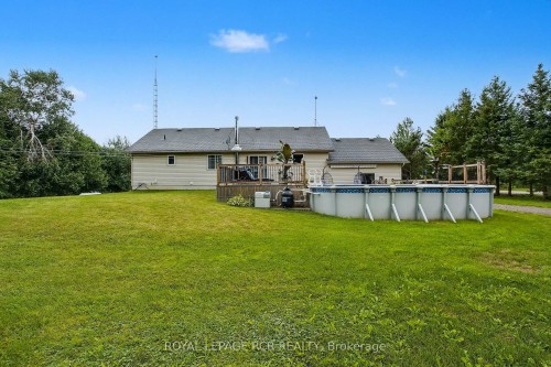 17 Deaken Drive, East Luther Grand Valley, ON - Outdoor With Above Ground Pool With Backyard
