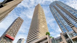 1011-2221 Yonge Street Toronto, ON M4S 0B8