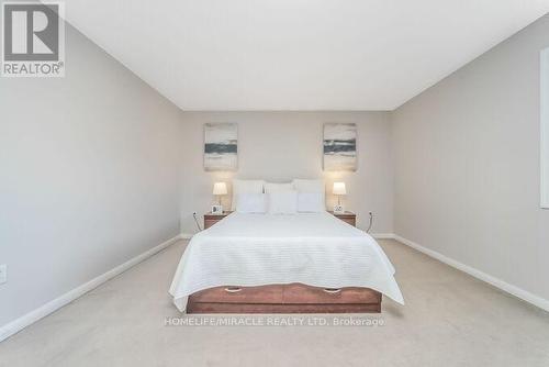 22 Raccoon Street, Brampton, ON - Indoor Photo Showing Bedroom