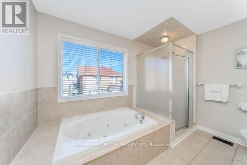 22 Raccoon Street, Brampton, ON - Indoor Photo Showing Bathroom