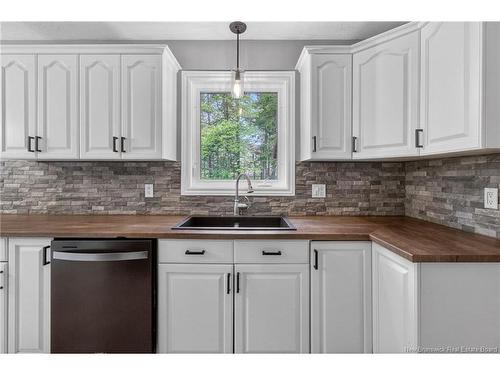 76 Cap Pele Crt, Dieppe, NB 