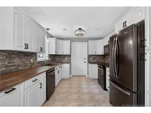 76 Cap Pele Crt, Dieppe, NB 