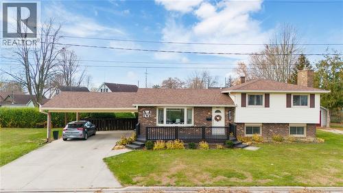 671 NELSON STREET  Wallaceburg, ON N8A 4H5
