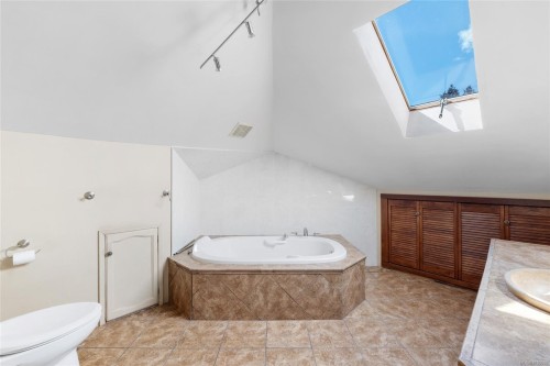 7788 Somenos Rd, Duncan, BC 