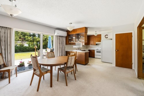 6067 Lakes Rd, Duncan, BC 