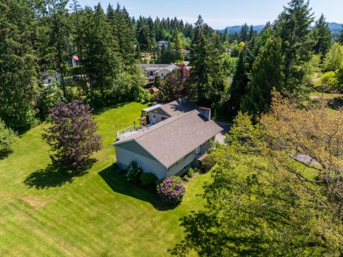 6067 Lakes Rd, Duncan, BC 
