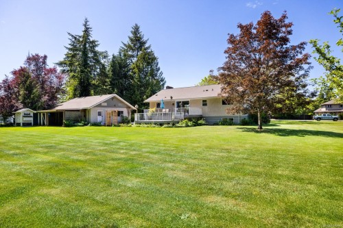6067 Lakes Rd, Duncan, BC 