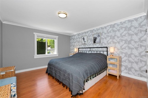 610 Ralph St, Saanich, BC 