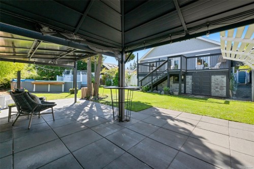 610 Ralph St, Saanich, BC 