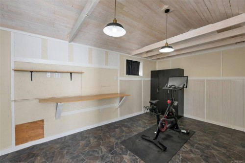 610 Ralph St, Saanich, BC 