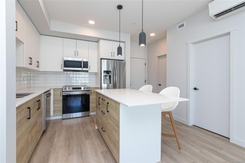 #217-2469 Gateway Rd, Langford, BC - Indoor Photo Showing Kitchen With Stainless Steel Kitchen With Upgraded Kitchen
