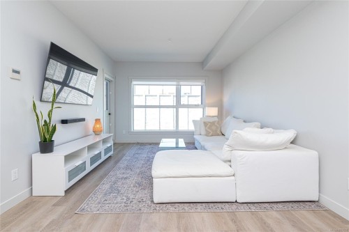 #217-2469 Gateway Rd, Langford, BC - Indoor