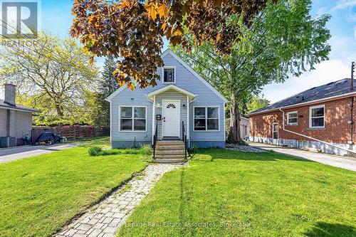 19 Beaucourt Road, Hamilton, ON - Outdoor