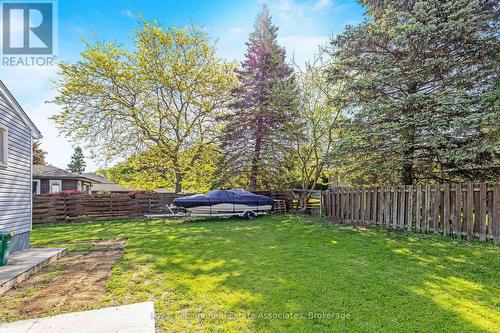 19 Beaucourt Road, Hamilton, ON - Outdoor