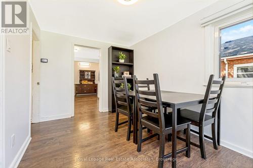19 Beaucourt Road, Hamilton, ON - Indoor Photo Showing Dining Room