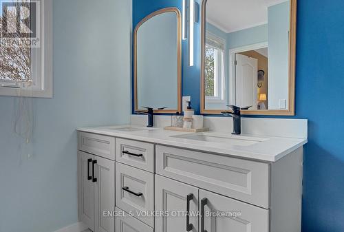 2963 Roger Stevens Drive E, Ottawa, ON - Indoor Photo Showing Bathroom