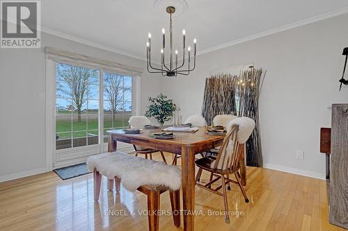 2963 Roger Stevens Drive E, Ottawa, ON - Indoor Photo Showing Dining Room