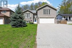 326 GOLF COURSE ROAD Wasaga Beach, ON L9Z 1S5