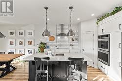 Modern chef-inspired kitchen - 
