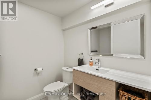 68 Hiddenvalley Drive, Belleville (Thurlow Ward), ON - Indoor Photo Showing Bathroom