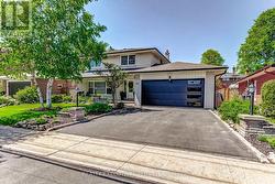 114 NEILSON DRIVE  Toronto, ON M9C 1W2