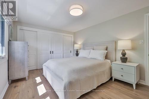 1528 Warland Road, Oakville (Sw Southwest), ON - Indoor Photo Showing Bedroom