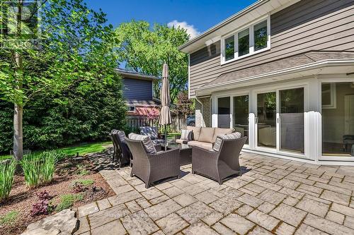 1528 Warland Road, Oakville (Sw Southwest), ON - Outdoor With Deck Patio Veranda