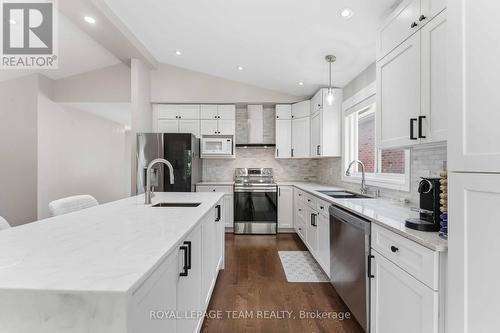 43 West Ridge Drive, Ottawa, ON - Indoor Photo Showing Kitchen With Upgraded Kitchen