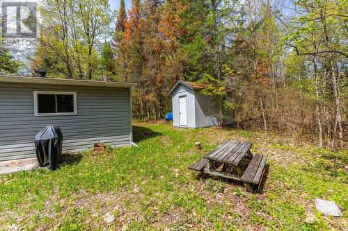 1099 Yellow Rock Drive, Highlands East (Glamorgan), ON - Outdoor