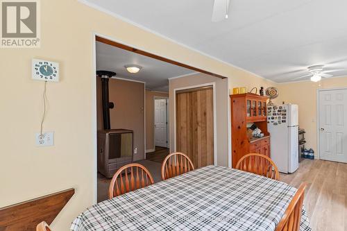 1099 Yellow Rock Drive, Highlands East (Glamorgan), ON - Indoor Photo Showing Dining Room