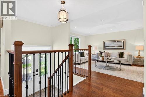 758 Francis Road, Burlington, ON - Indoor Photo Showing Other Room