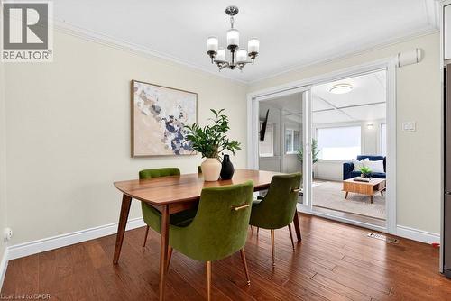 758 Francis Road, Burlington, ON - Indoor Photo Showing Dining Room