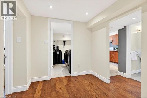 758 Francis Road, Burlington, ON - Indoor Photo Showing Other Room