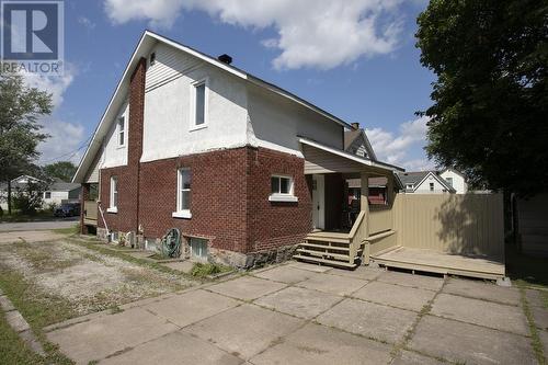 394 Charles St, Sault Ste. Marie, ON - Outdoor