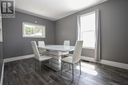394 Charles St, Sault Ste. Marie, ON - Indoor Photo Showing Dining Room