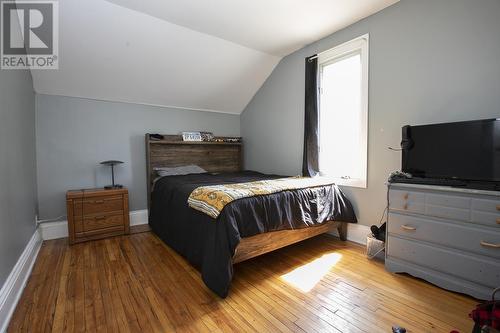 394 Charles St, Sault Ste. Marie, ON - Indoor Photo Showing Bedroom
