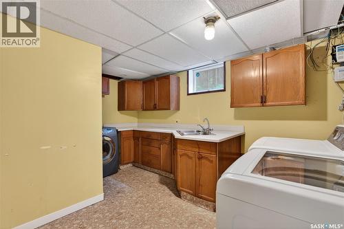 83 Groome Avenue, Regina, SK - Indoor Photo Showing Laundry Room